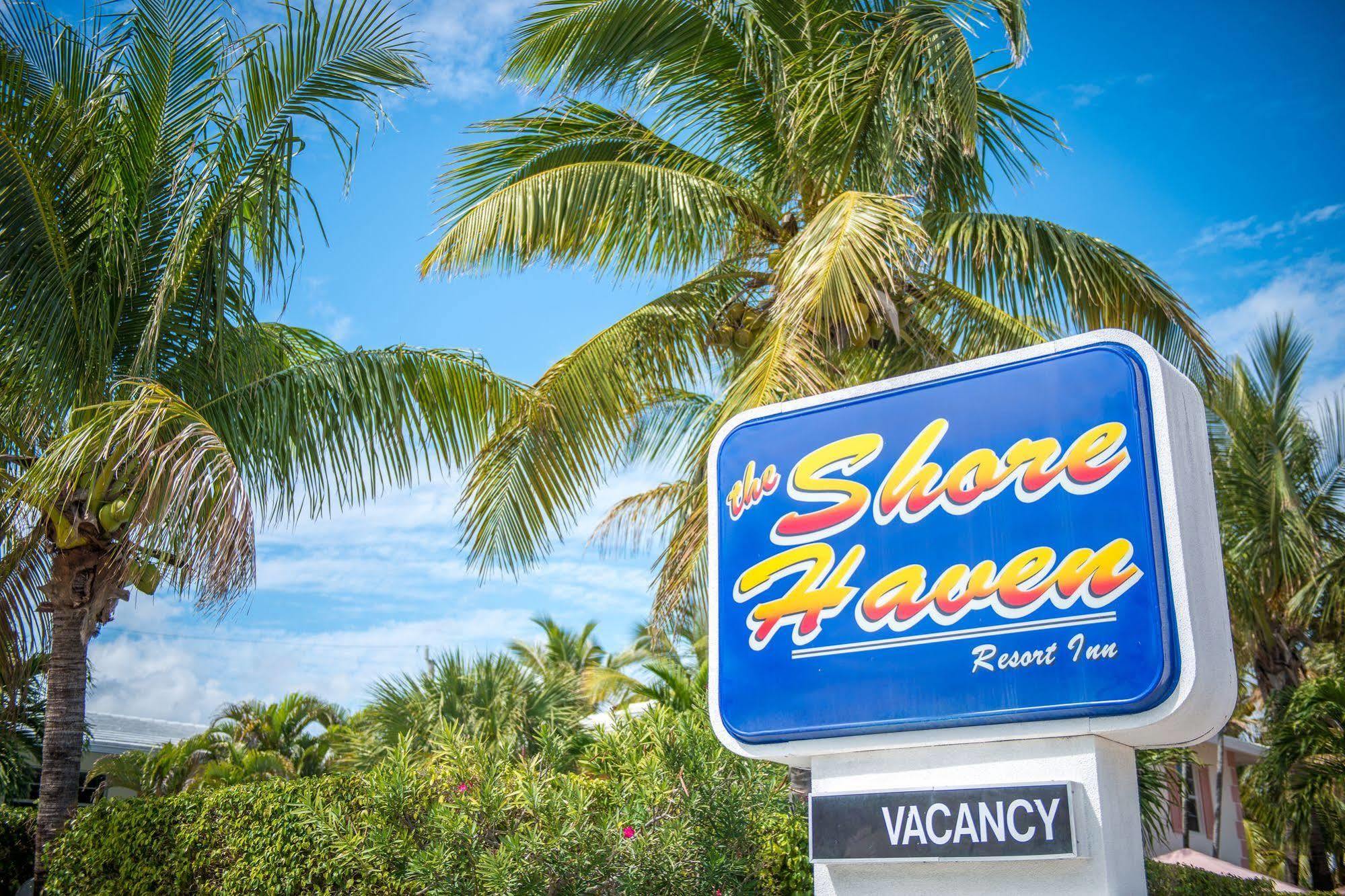 Shore Haven Resort Inn Lauderdale-by-the-Sea Bagian luar foto